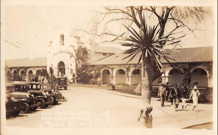 AguaHotel122516.jpg