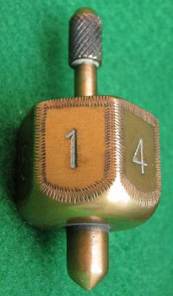 ptDice092214.jpg